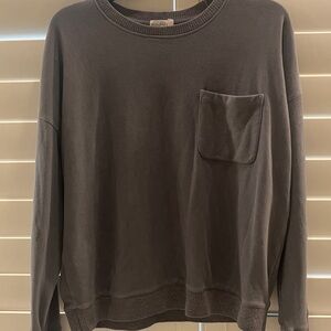 Women’s Barefoot Dreams Malibu Gray Sweatshirt with One Pocket